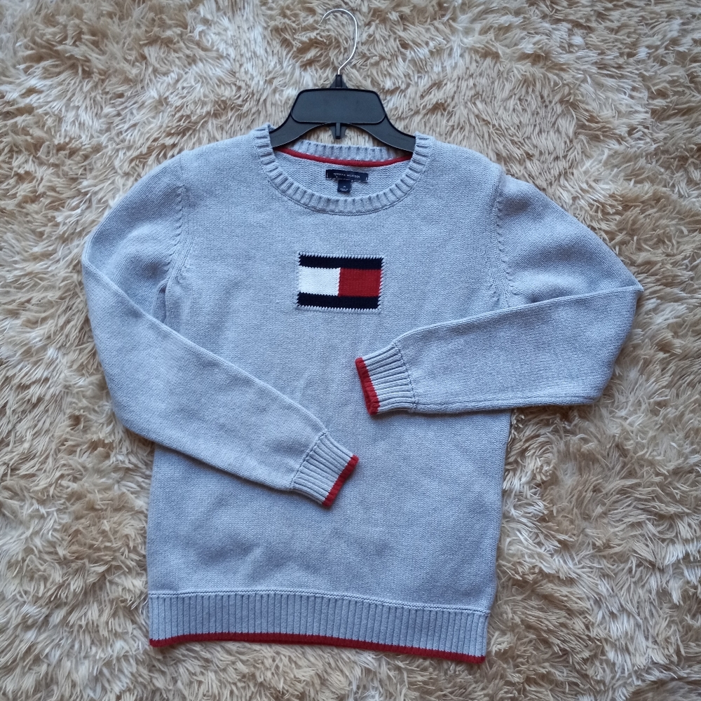 Tommy Hilfiger sweater